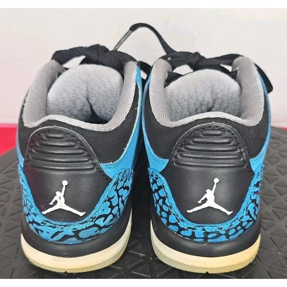 Air Jordan 3 Retro Powder Blue Toddler‎ Size 10C 2013 832033-408 Boys Girls